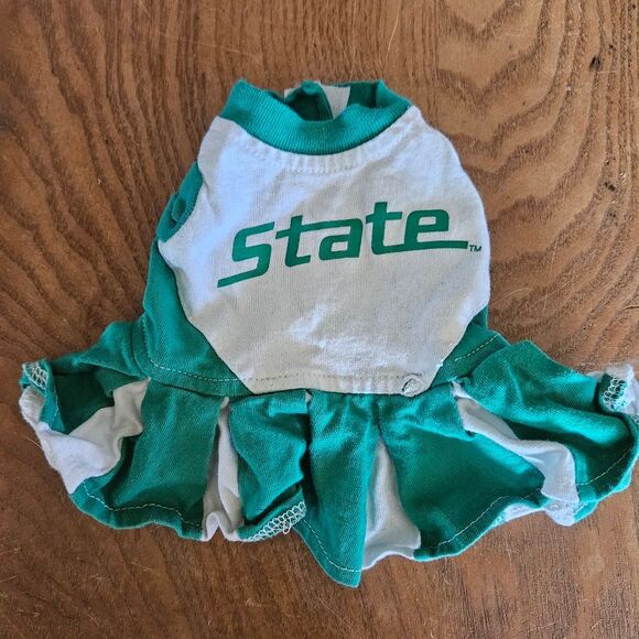 Michigan State Cheerleader XS Dog Shirt – MSU Pet Apparel Costume Spirit - Picture 1 of 5
